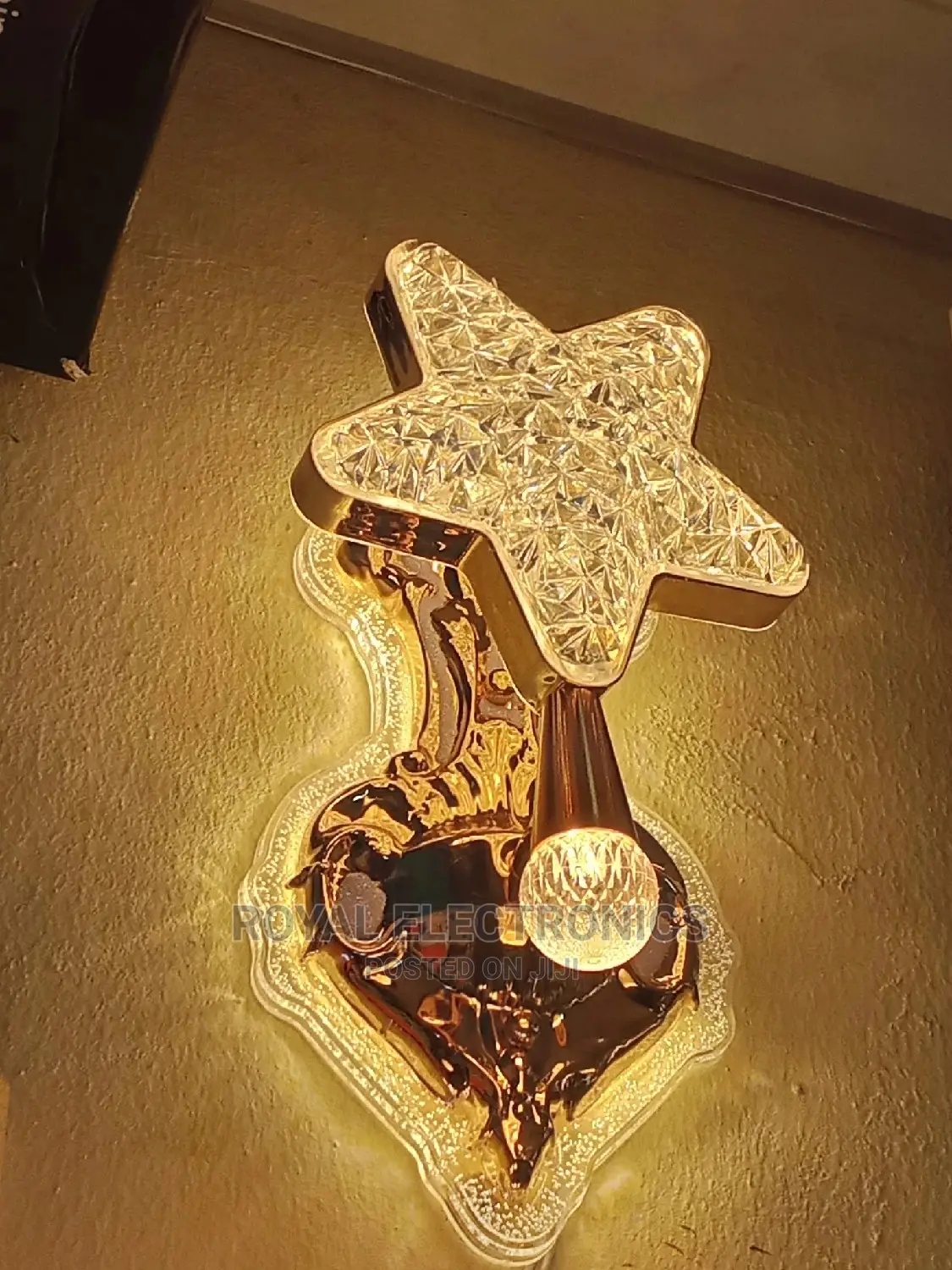 Latest Wall Bracket With Led Light