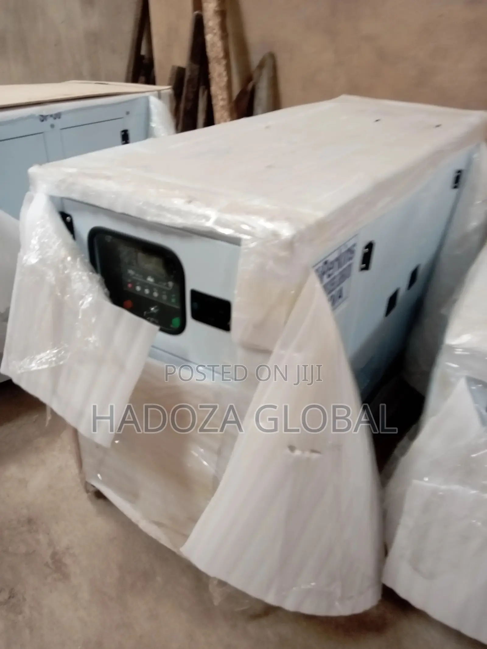Perkins Generator 27kw/30kva