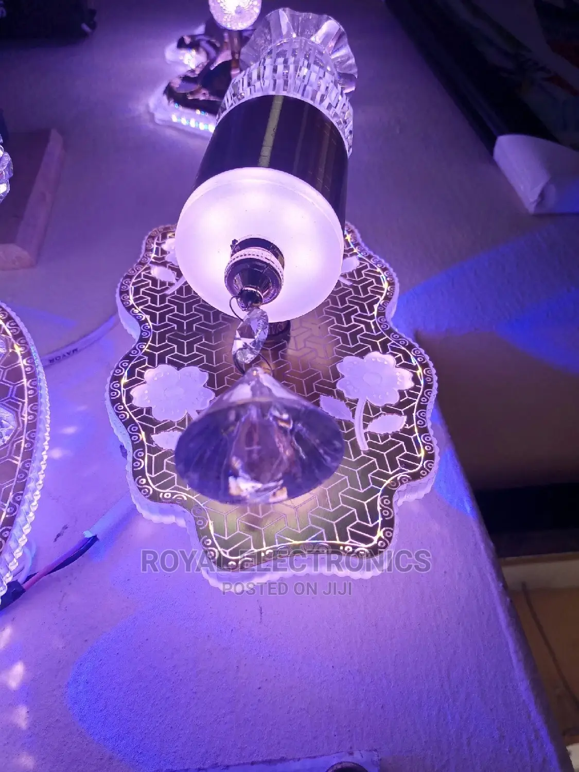 World Class Royal Wall Bracket
