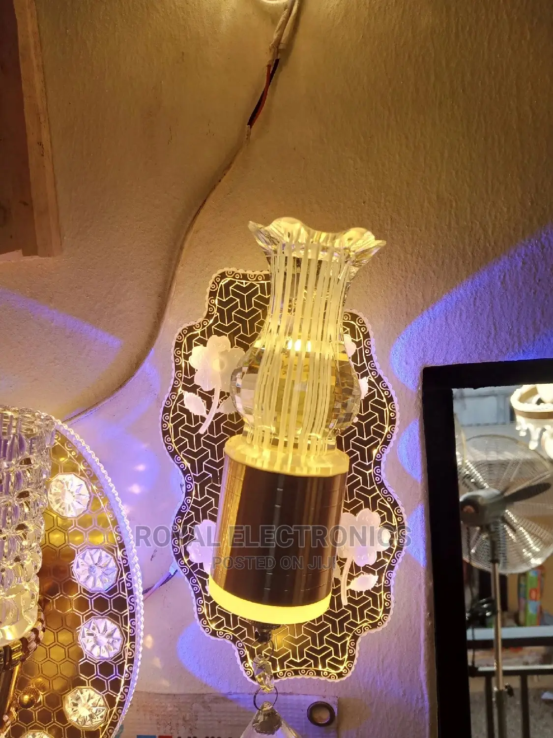 Outstanding New Royal Wall Bracket