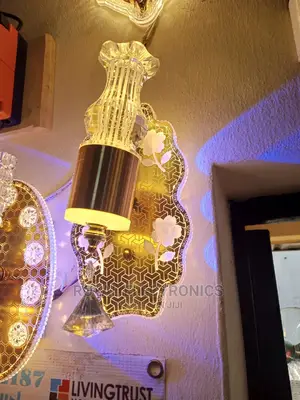 Very New Royal Wall Bracket