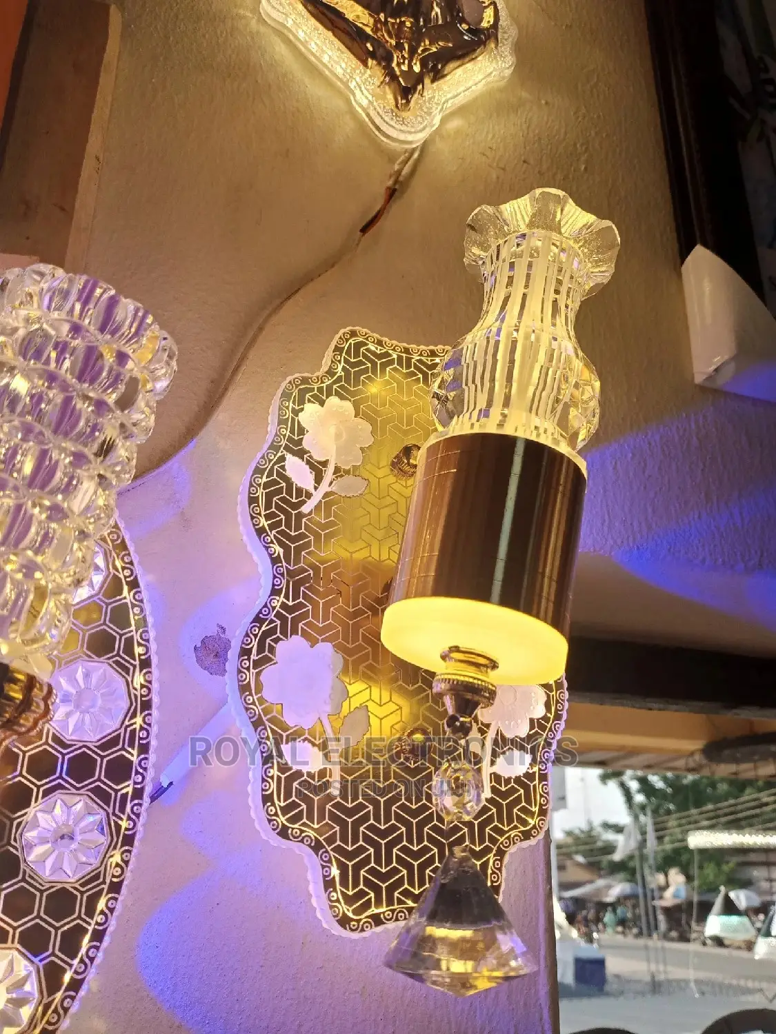 Very New Royal Wall Bracket