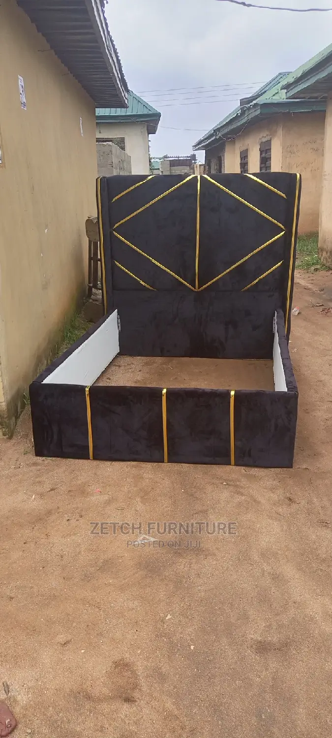 Standard 4x6 Bedframe