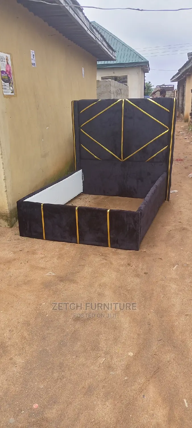 Standard 4x6 Bedframe