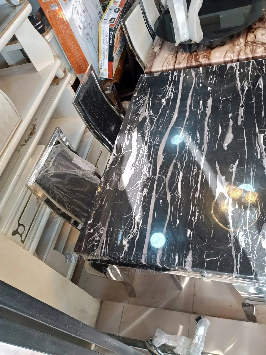 Authentic 4 Chairs Modern Marble Top Dining Sets