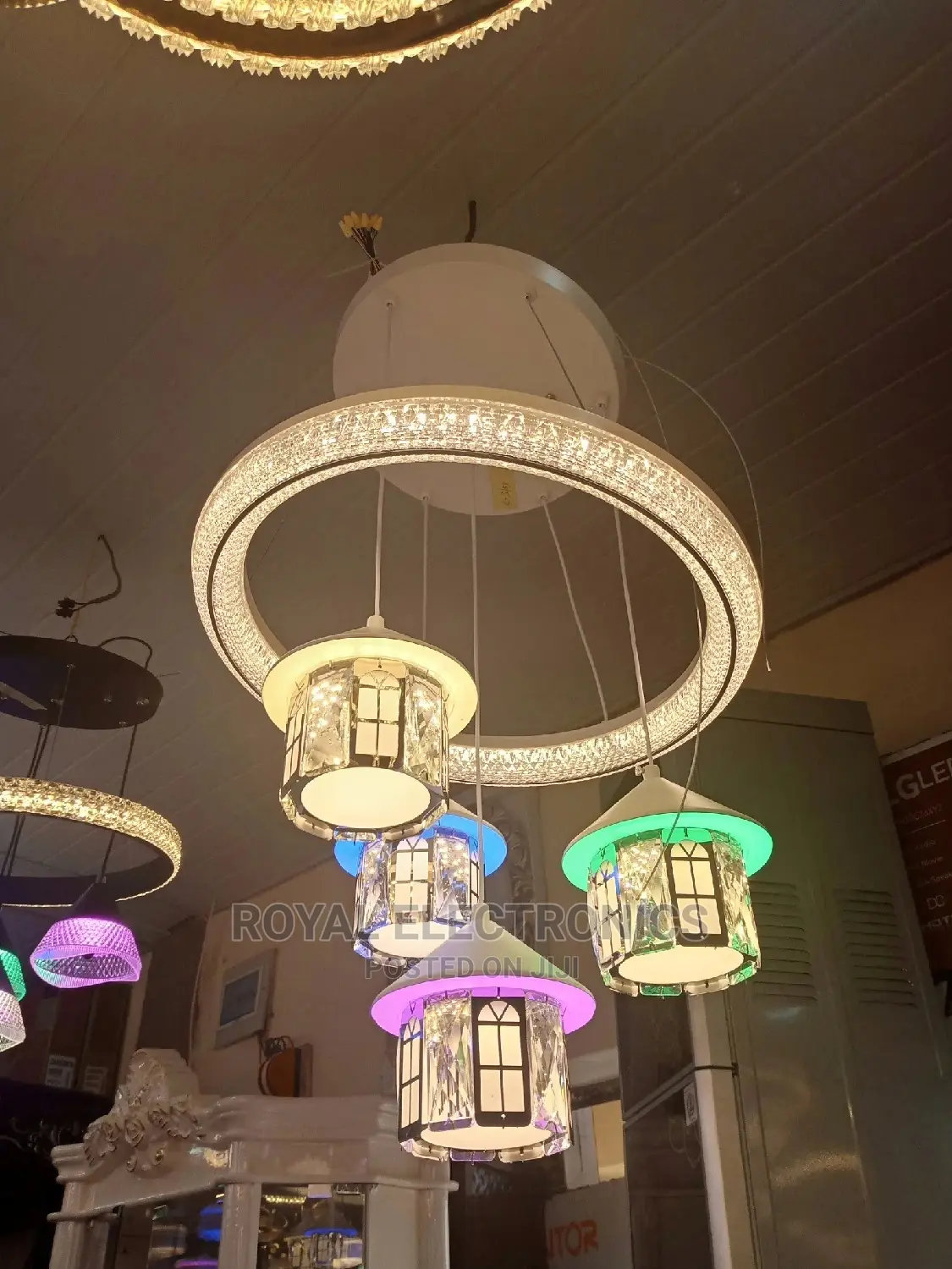 Very New LED Chandalier Dropping Lighting