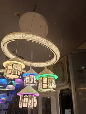 Latest LED Chandalier Dropping Lighting