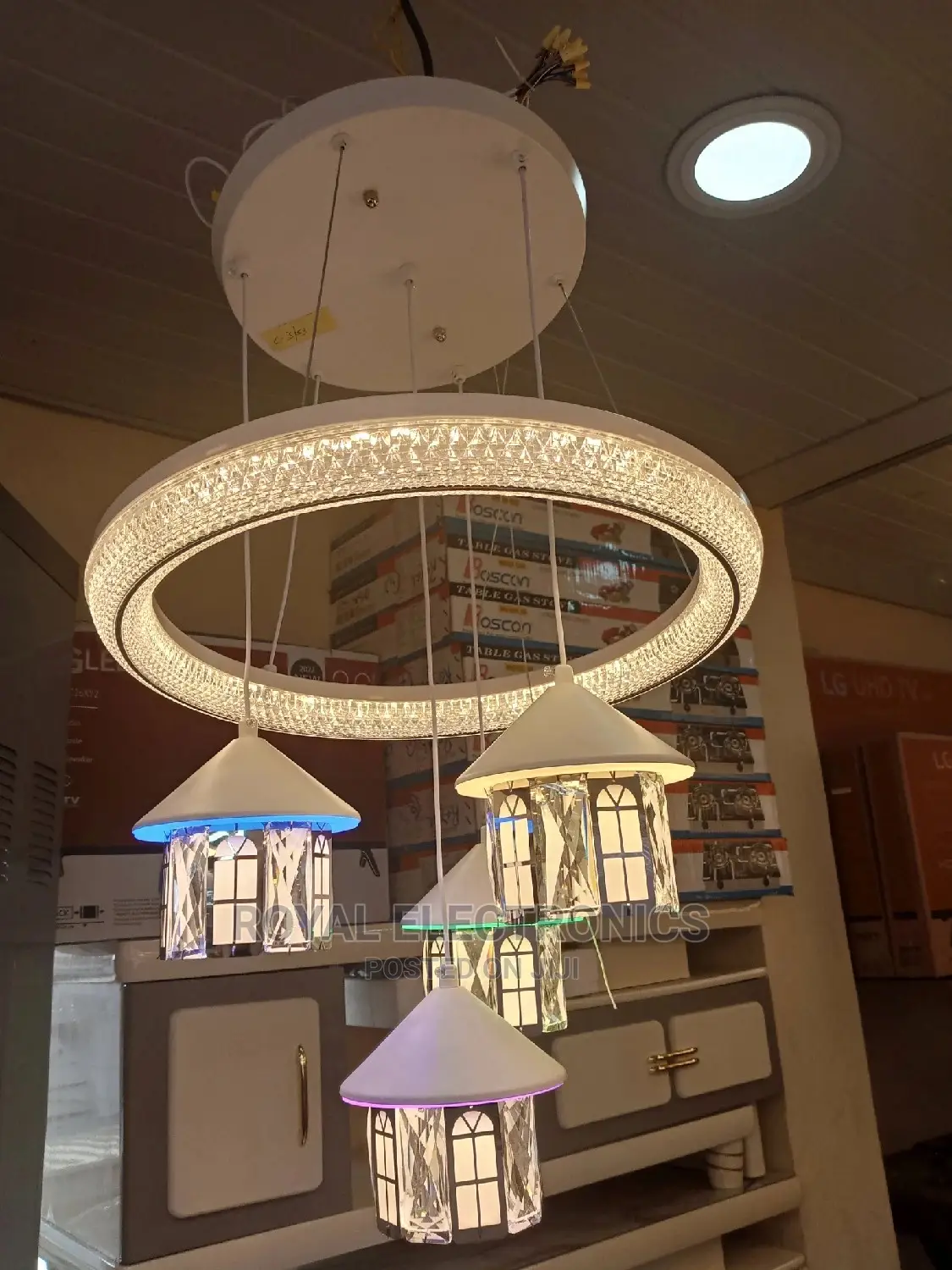 Unique Design LED Chandalier Dropping Lighting