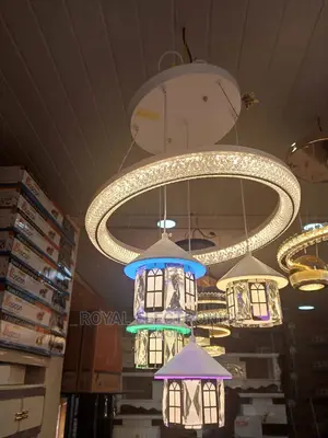 Premium Quality LED Chandalier Dropping Lighting