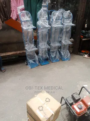 Medical Oxygen Trolley