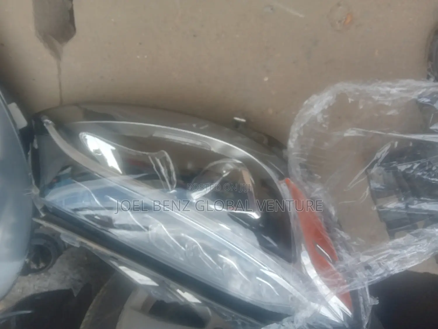 C300n Replacement Headlight