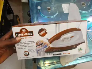 World Class Rashnik RN-702 Dry Iron 1200W