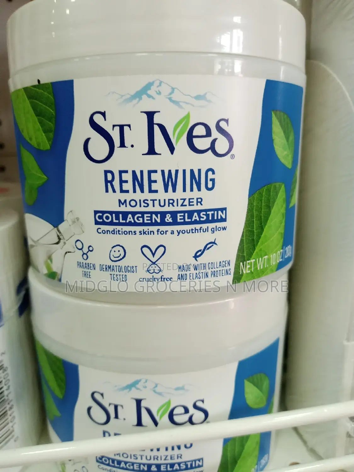 ST. Ives Renewing Moisturizer