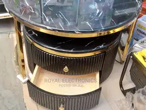 Round Center Table