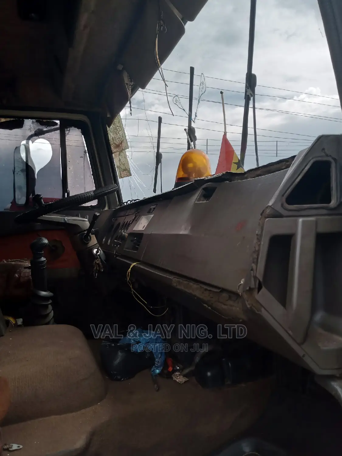 4 Tons Iveco Hiab Self-Loader