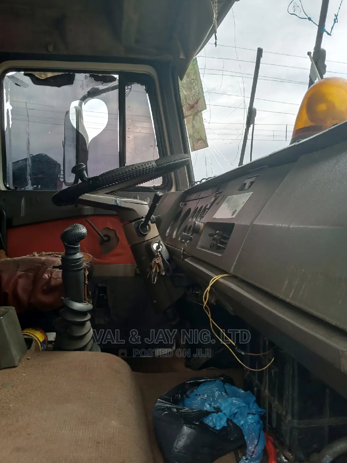 4 Tons Iveco Hiab Self-Loader