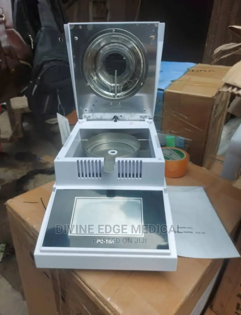 Moisture Analyzer