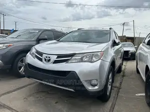 Toyota RAV4 2014 Silver