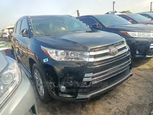 Toyota Highlander 2017 Black