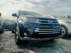 Toyota Highlander XLE 2019 Black