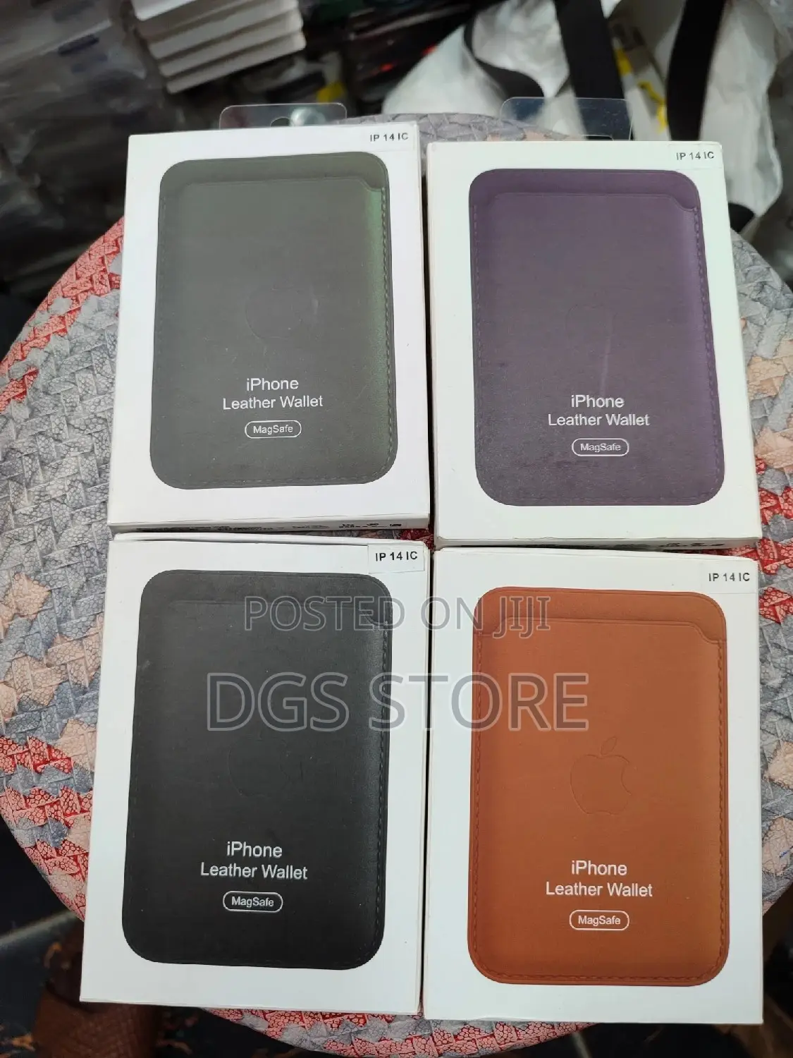 iPhone Leather Wallet Magsafe