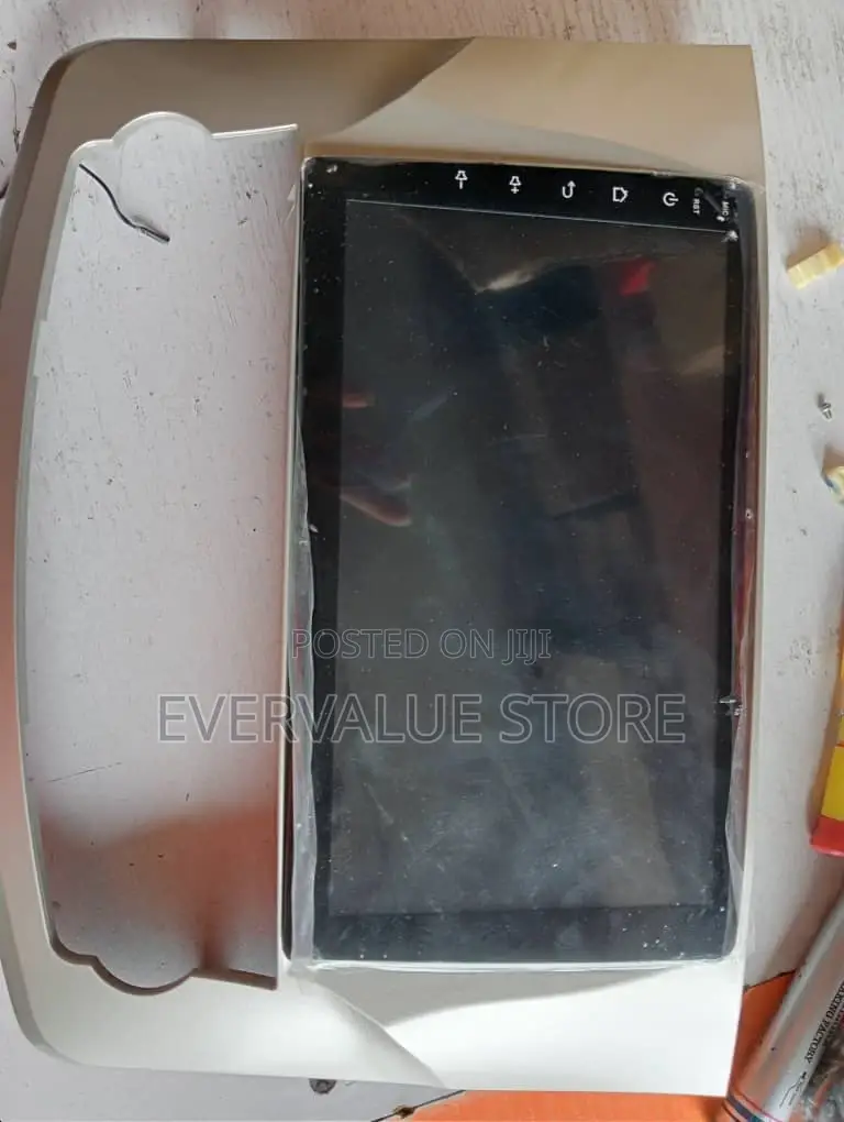 Toyota Avalon 2011-2012 Android Player + Reverse Camera .