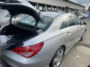 Mercedes-Benz CLA-Class 2017 Silver