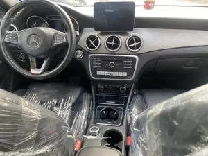 Mercedes-Benz CLA-Class 2017 Silver