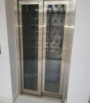 3bdrm Block of Flats in Ikoyi for rent