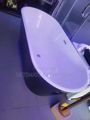 170cm By 75cm Black And White Acrylic Bathtub