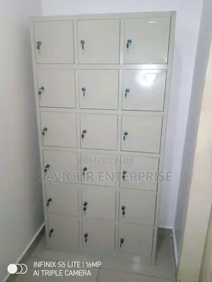 18 Doors Workers Locker