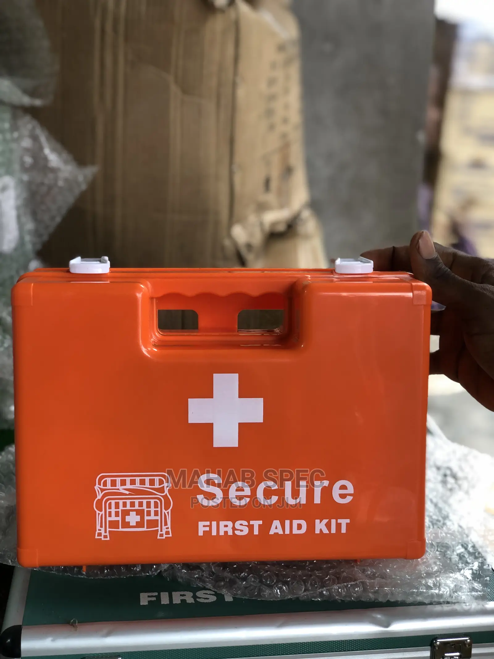 First Aid Boxes (Medium)