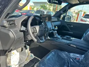 New Lexus LX 2022 Black