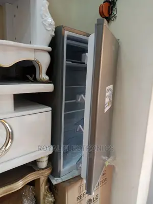 Standard BRUHM Single Door Refrigerator (Silver)
