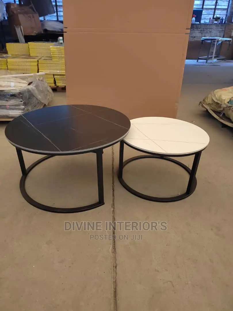Marble Center Table With Round Leg