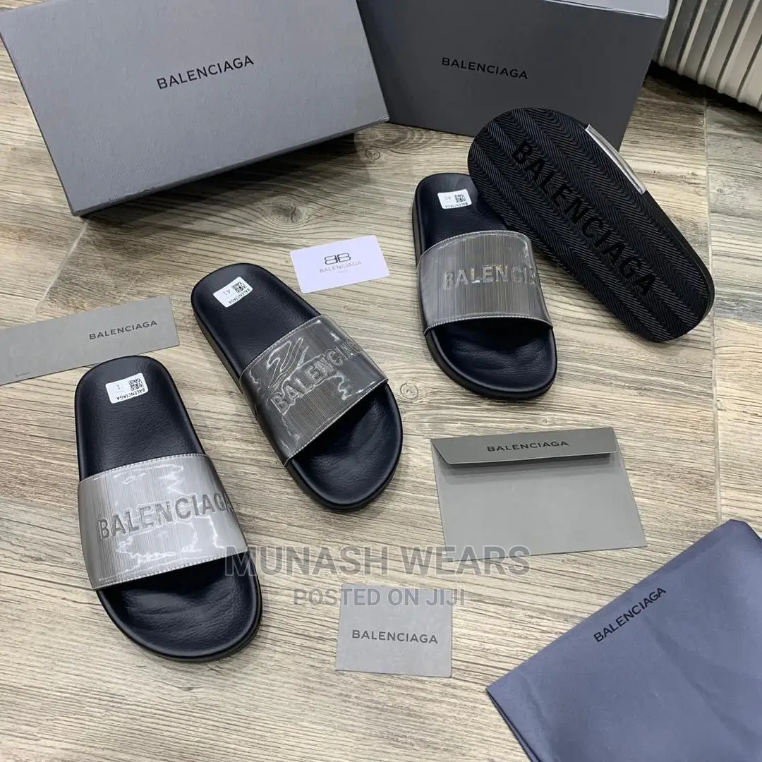 BALENCIAGA Slide