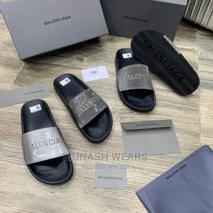 BALENCIAGA Slide