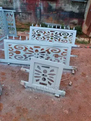 Fence Rails