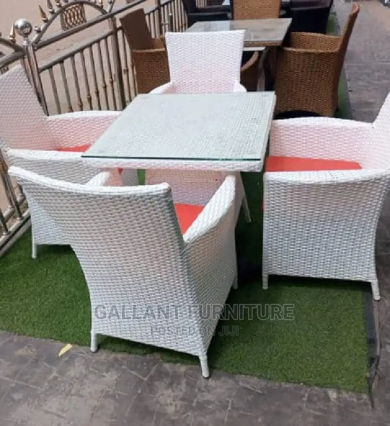 Executive Outdoors Chairs and Table