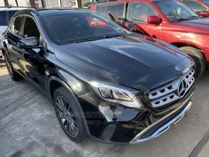 Mercedes-Benz GLA 250 2018 Black