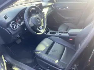 Mercedes-Benz GLA 250 2018 Black