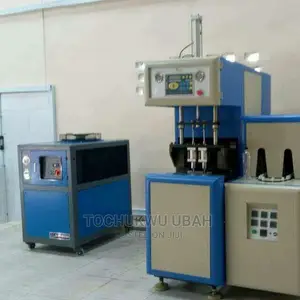 Pet Blower Machine