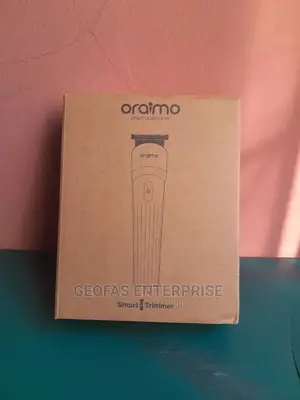 Oraimo Ultra Super Smart Trimmer With 4 Guided Comb