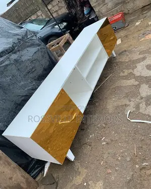 5ft Classy Tv Stand