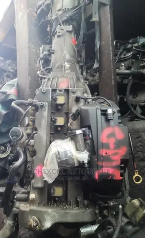 Engine And Gear Box GMC H3 (13 Pin)