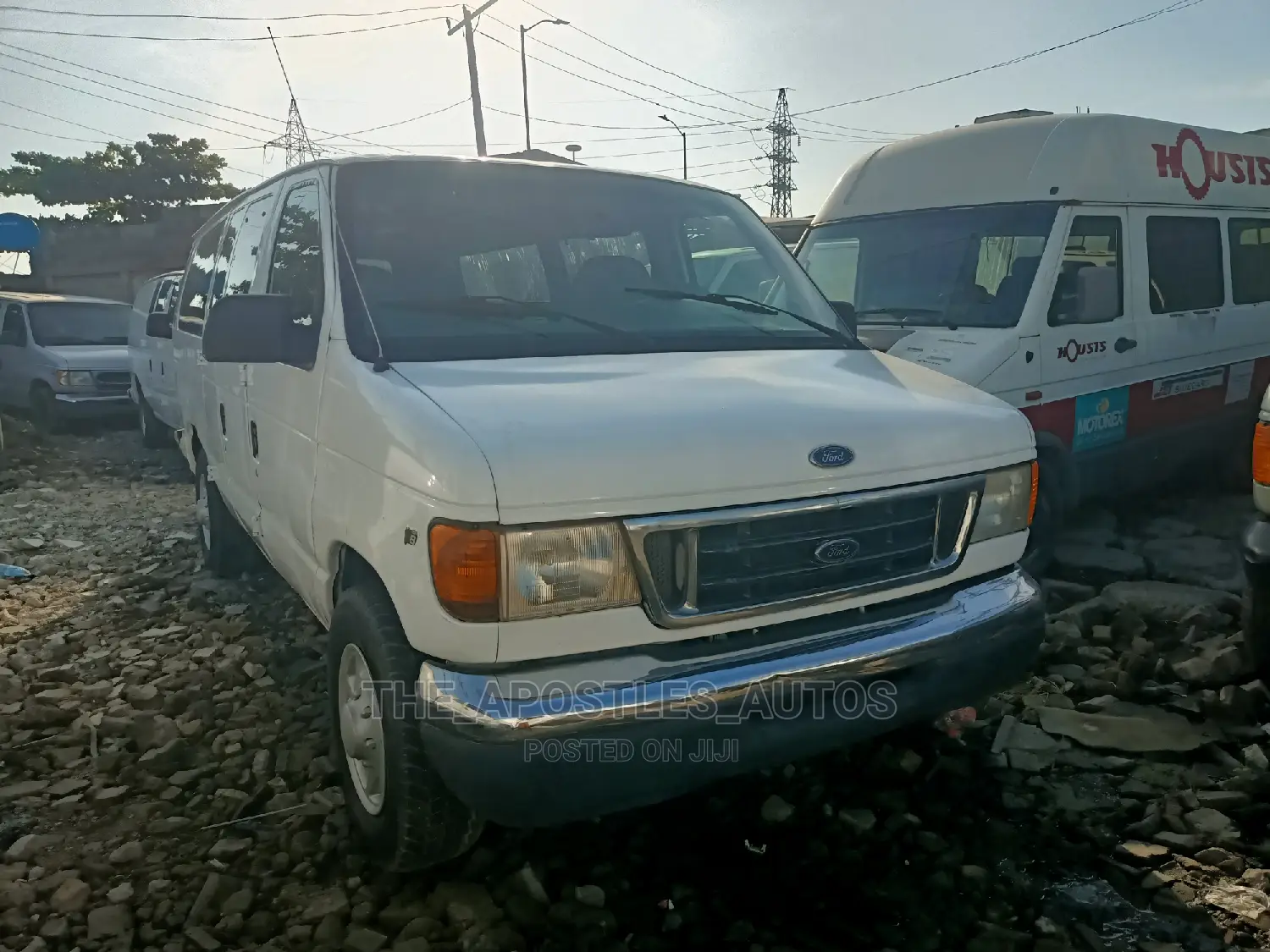 Ford E250 2007 White