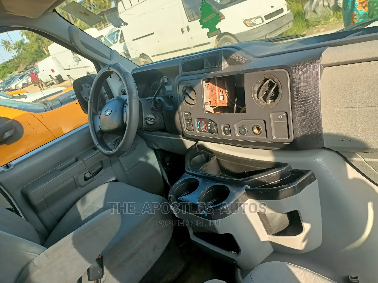 Ford E250 2011 White