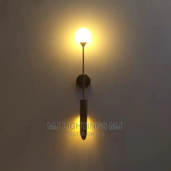 LED Indoor Wall Bracket Light.
