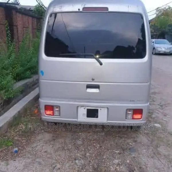 Suzuki Every 2010 Silver
