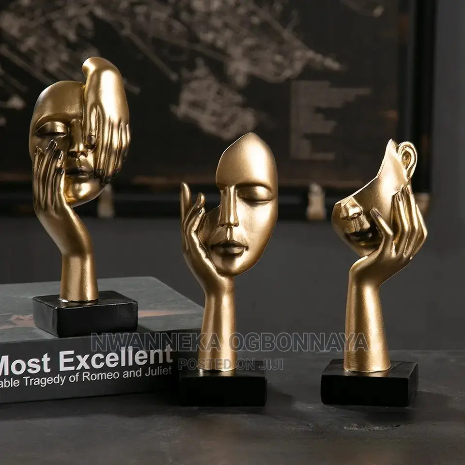 Home Decor Resin Abstract Statue
